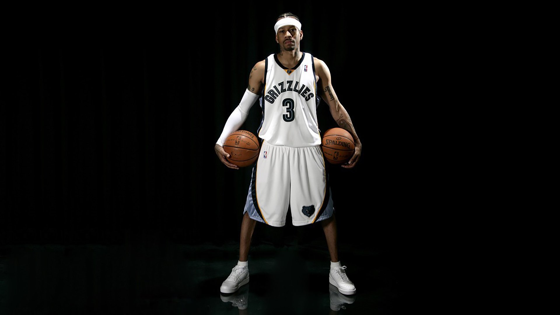 冠军争夺战:关键球员状态成最终胜负决定,冠军争夺赛第一局